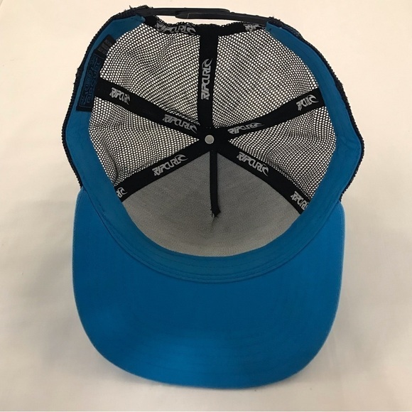 RIPCURL Adjustable SnapBack Mesh Beach Cap - Picture 4 of 16